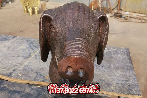 室外豬頭石雕雕塑，添加歡樂氣氛